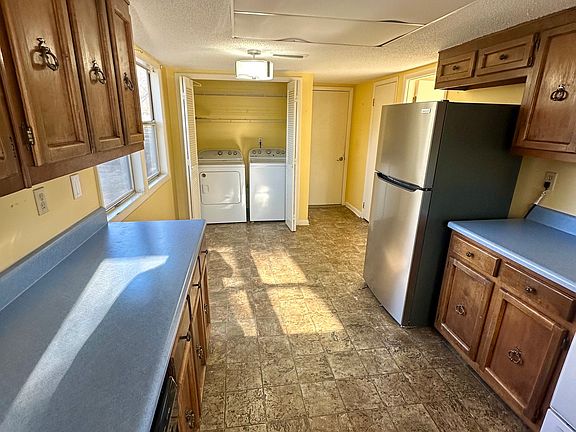5th image of 1900 W Tupelo Dr SE