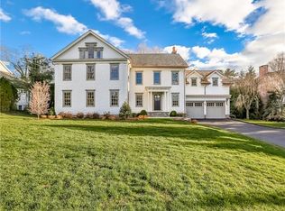 287 Taintor Dr, Southport, CT 06890