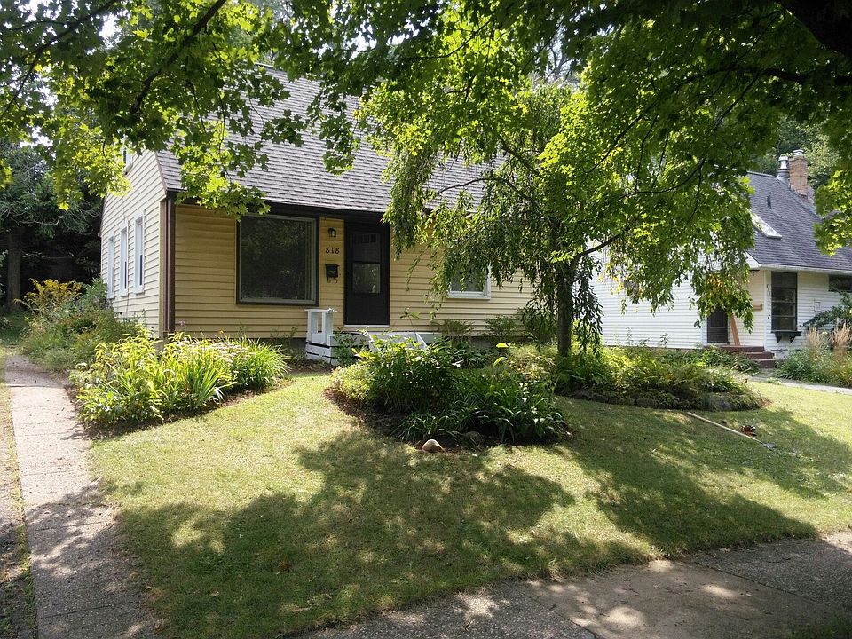 1st image of 818 Starwick Dr