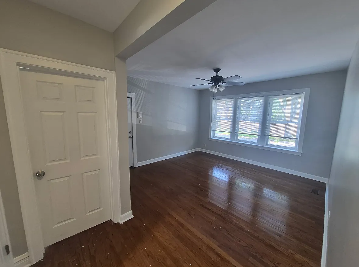 2 bed, $1,425 — Photo 1