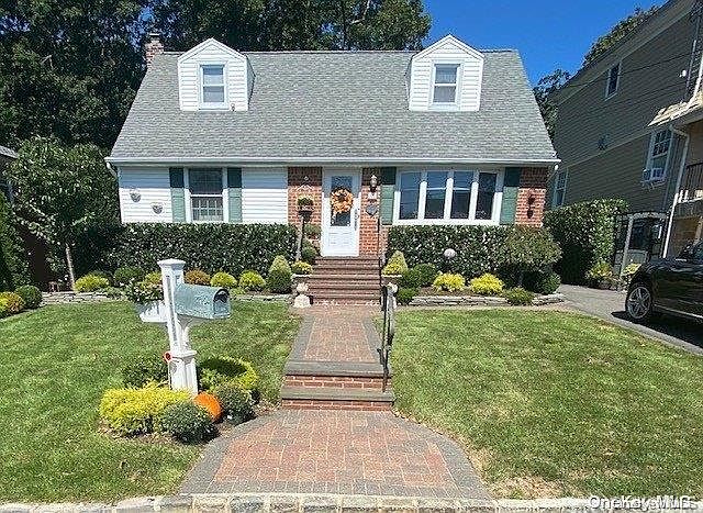 1st image of 158 Sampson Avenue