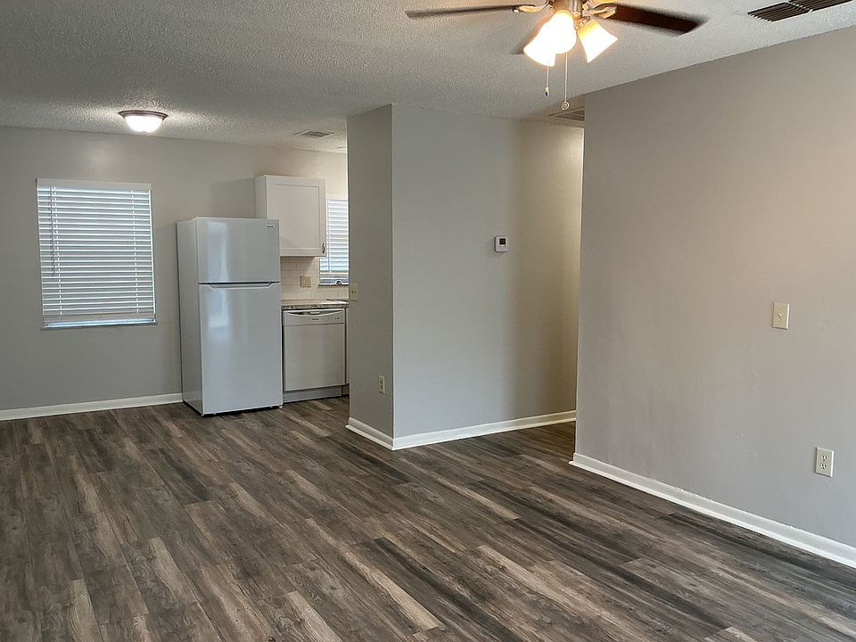 1st image of 1337-1339 E Myrtle St