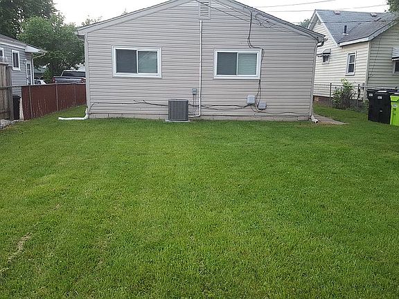 4th image of 26227 Belanger St