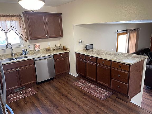 5th image of 26 Apollo Ln