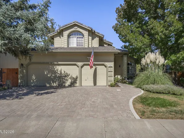 3905 Falling Water Dr, Reno, NV 89519
