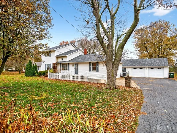 2241 Old Springfield Rd, Vandalia, OH 45377