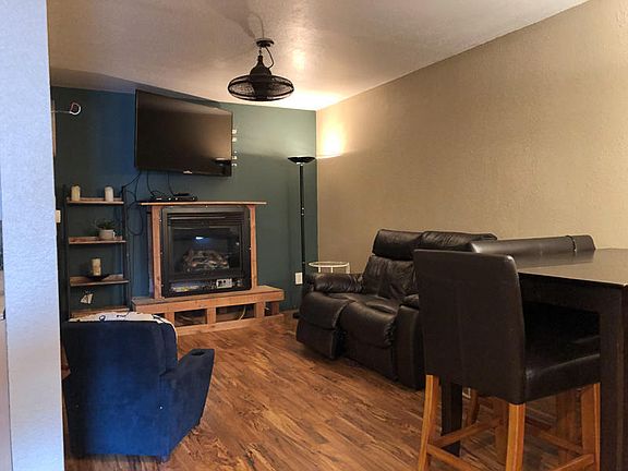 4th image of 1615 Highland Ave