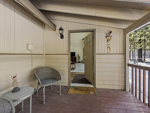 5th image of 52384 Barberry Cir