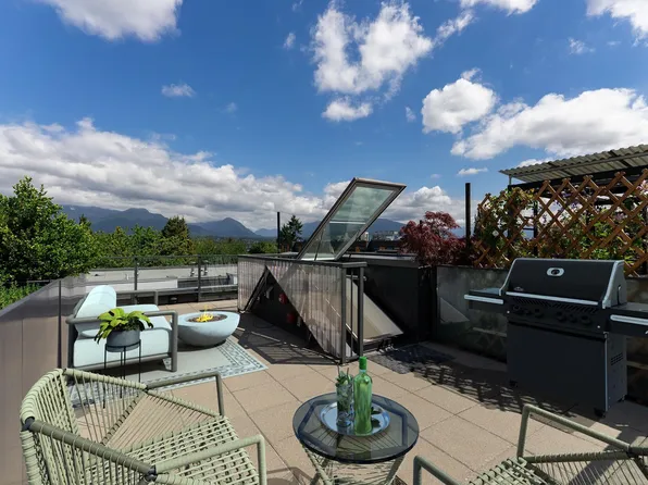 637 Victoria Dr, Vancouver, BC V5L 4H3