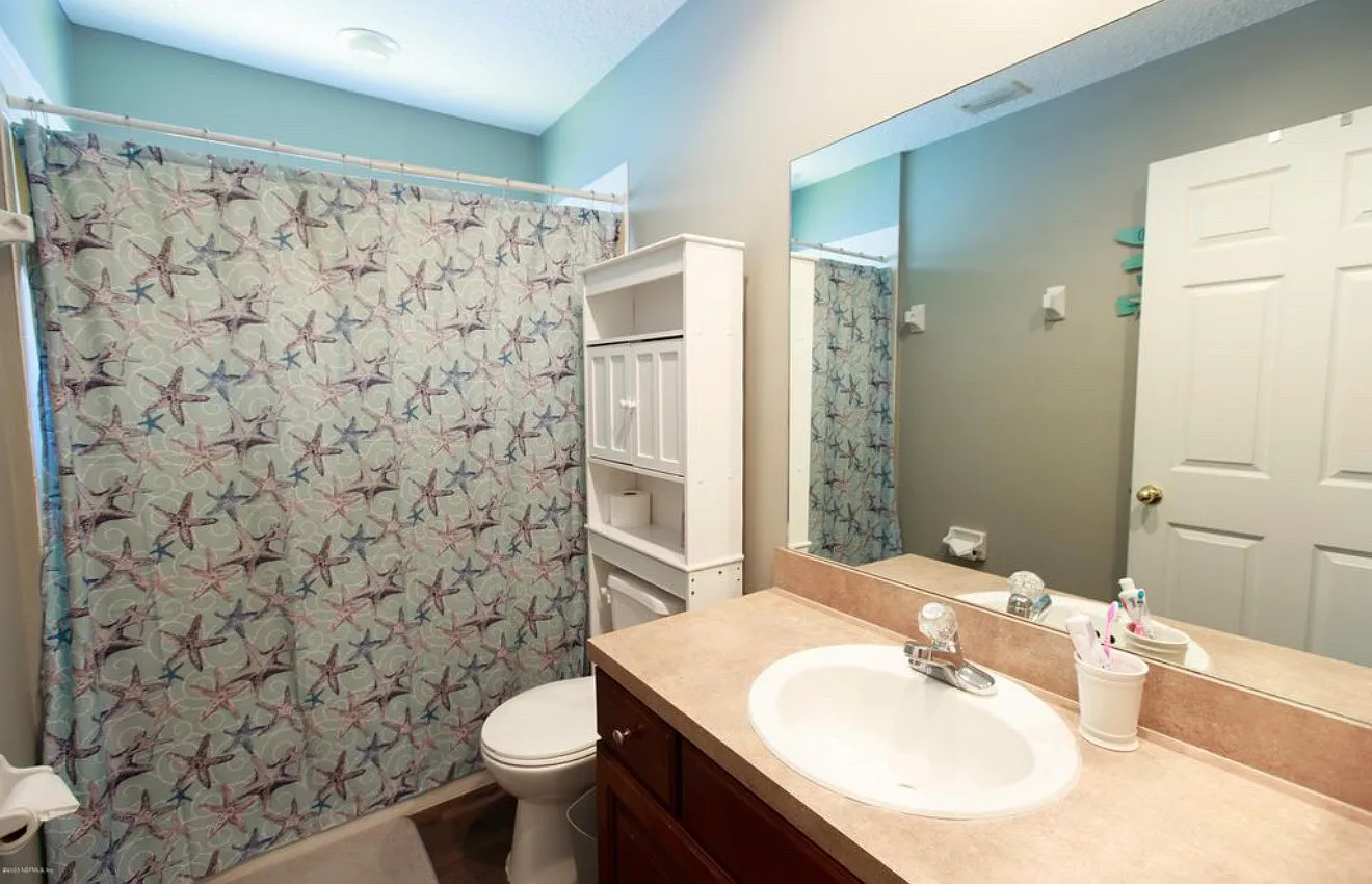 9164 Prosperity Lake Dr — Photo 4
