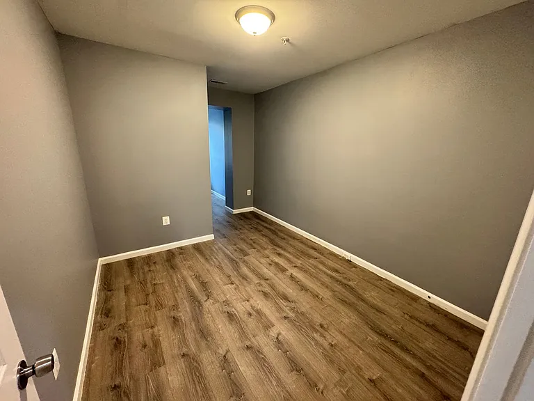 1712 R St SE #1 — Photo 4