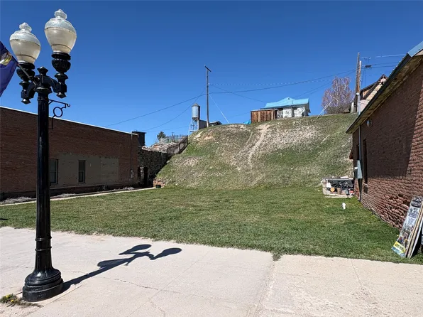 133 W Broadway St, Philipsburg, MT 59858