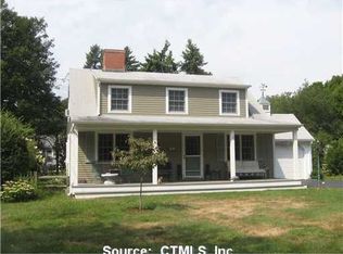 31 Park Ave, Old Saybrook, CT 06475