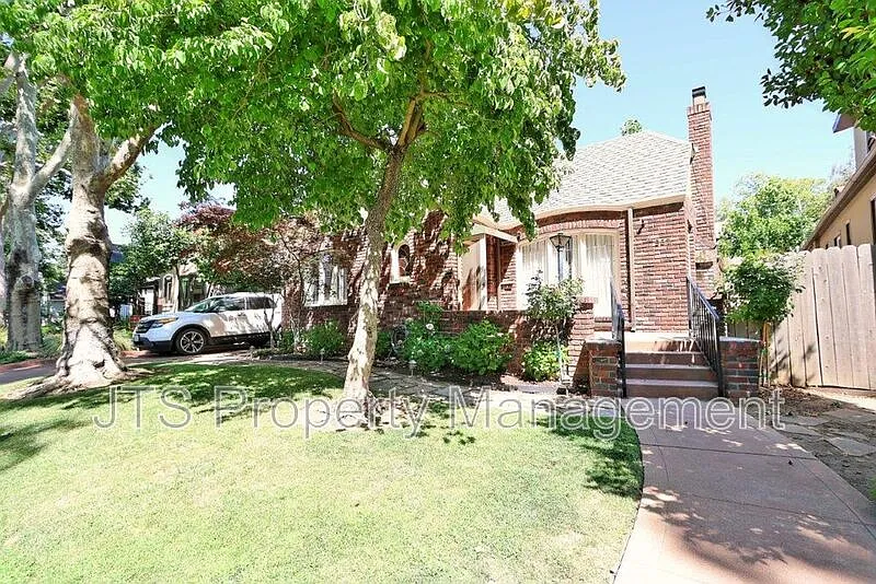 2 bed, 1.5 bath, 1486 sqft, $3,500 — Photo 3