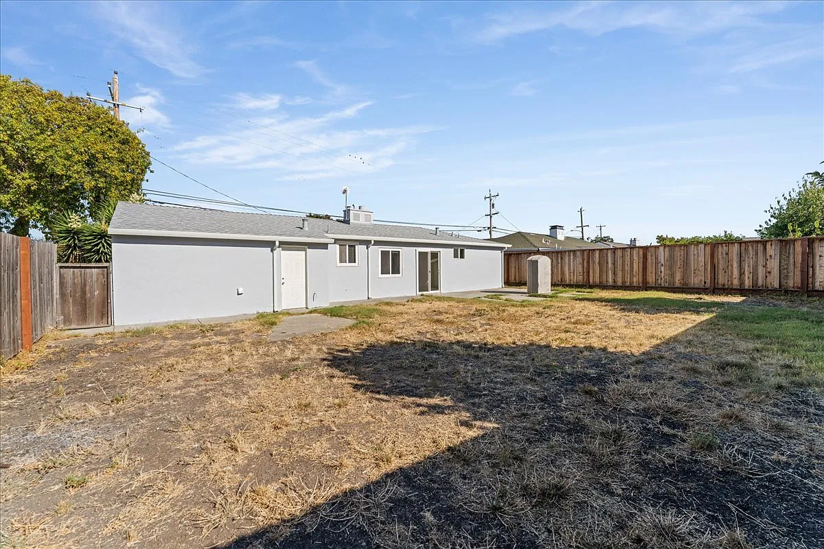 14635 Corvallis Street - 1 — Photo 4