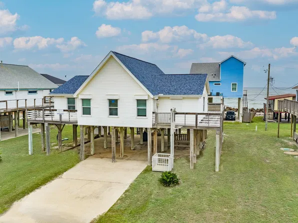 12922 Jolly Roger Dr, Freeport, TX 77541