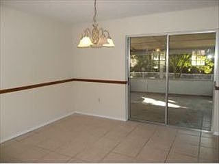 4th image of 1121 Hermosa Dr