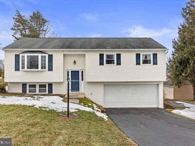 230 Fairway Dr, Etters, PA, 17319