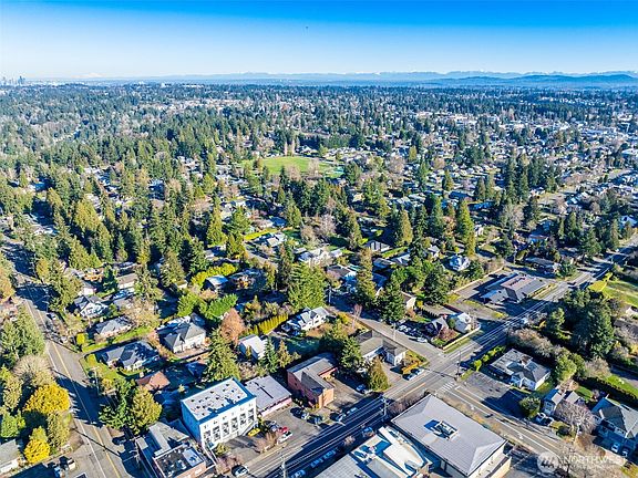 5th image of 2014 SW 152nd Street