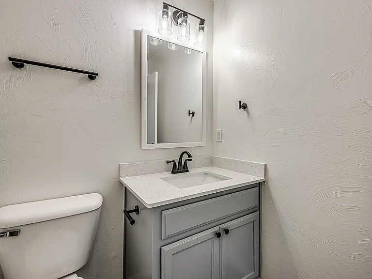 18304 Tambor Dr — Photo 24