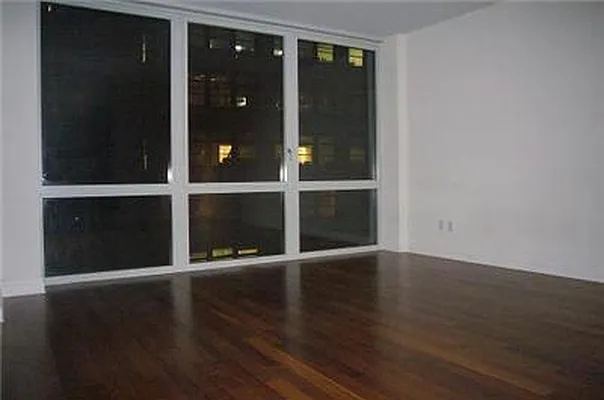 Rented by Keller Williams NYC | media 26
