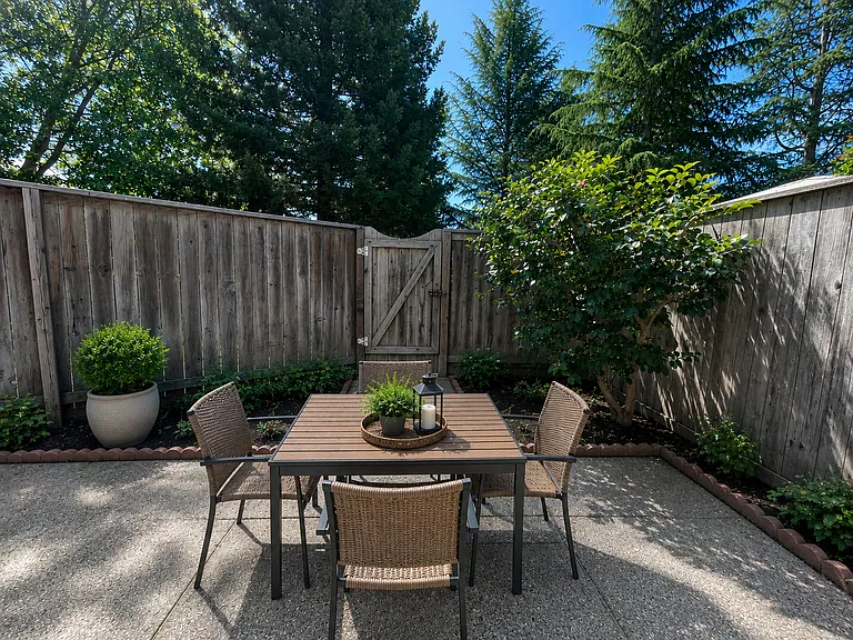 3614 Shelter Creek Dr — Photo 11