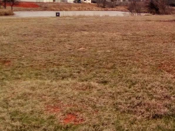 13401 N Emerald Island Dr #2, Oklahoma City, OK 73142