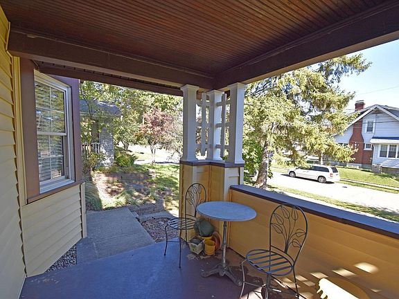3rd image of 4017 Sherwood Ave