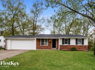 1105 Saint Paul Ln, O'Fallon, MO 63366