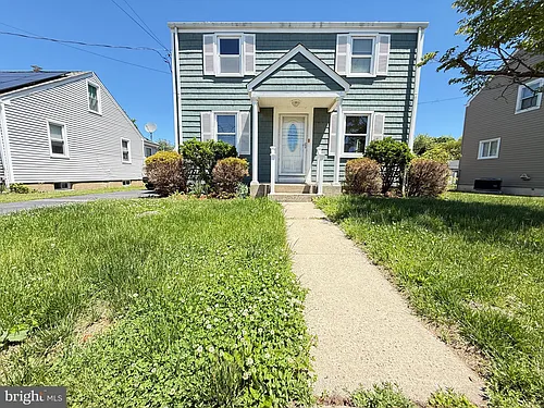 210 Kuser Rd Photo 1