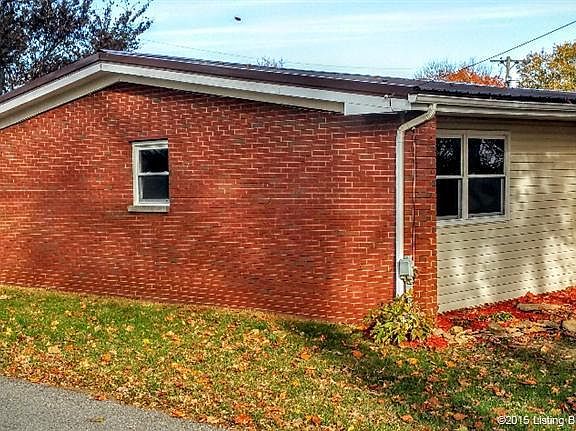 2nd image of 1001 N Hayes Ave