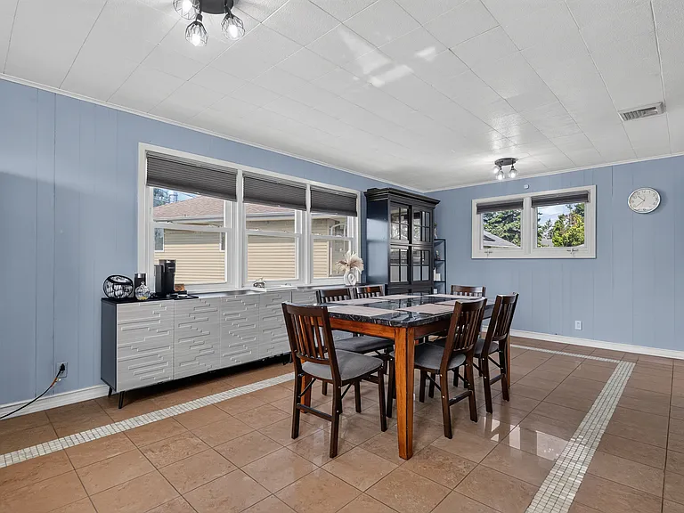 8 Coyles Ct — Photo 13