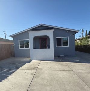 731 W 99th St, Los Angeles, CA, 90044
