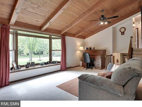 5th image of 16370 High Bluff Cir
