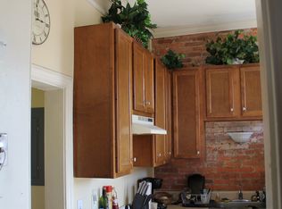 211 W Madison St APT 4, Baltimore, MD 21201