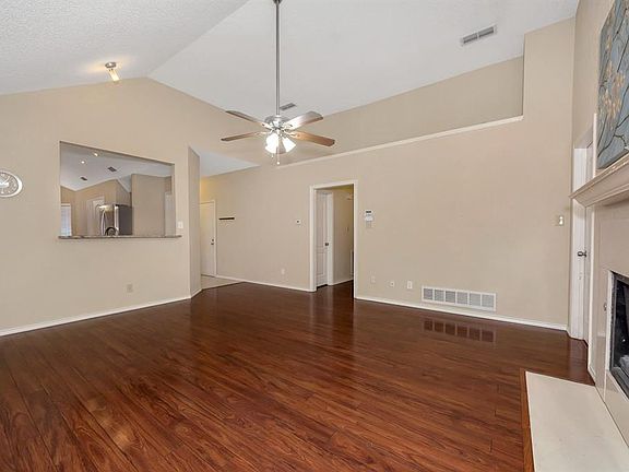 5th image of 3431 Winter Oak Dr