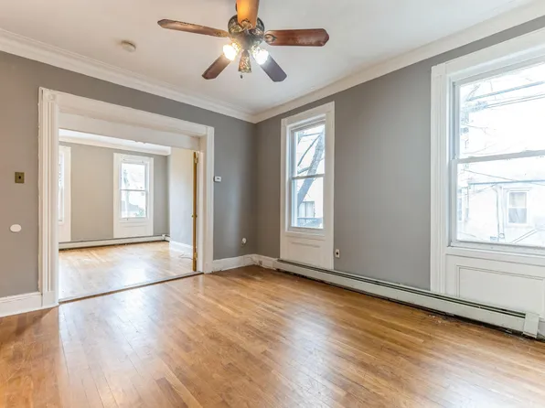 20 Linden Ct, Jersey City, NJ 07305