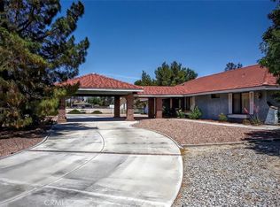 21460 Standing Rock Ave, Apple Valley, CA 92307