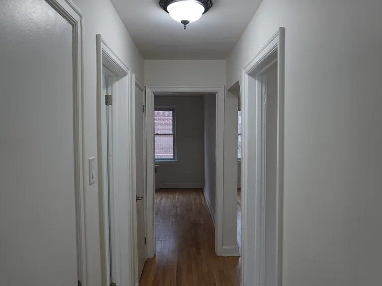 340 Tillbury Ave #4 — Photo 15