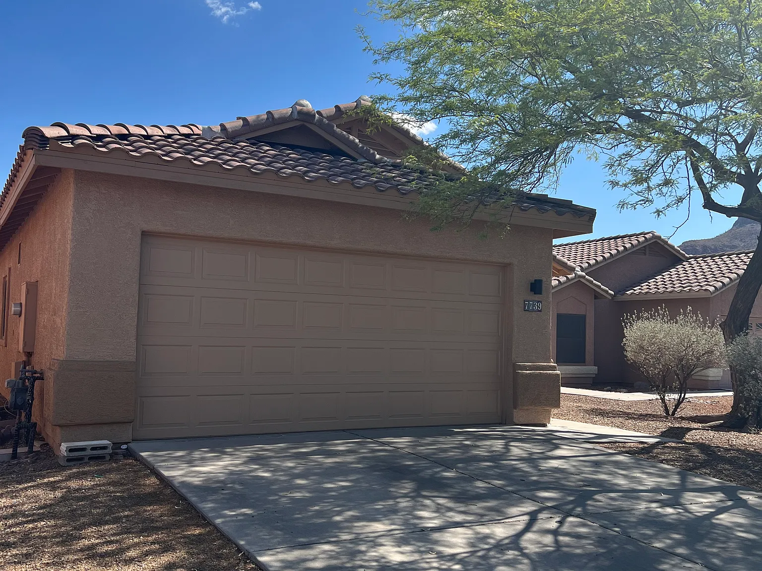 3 bed, 1300 sqft, $1,895 — Photo 2