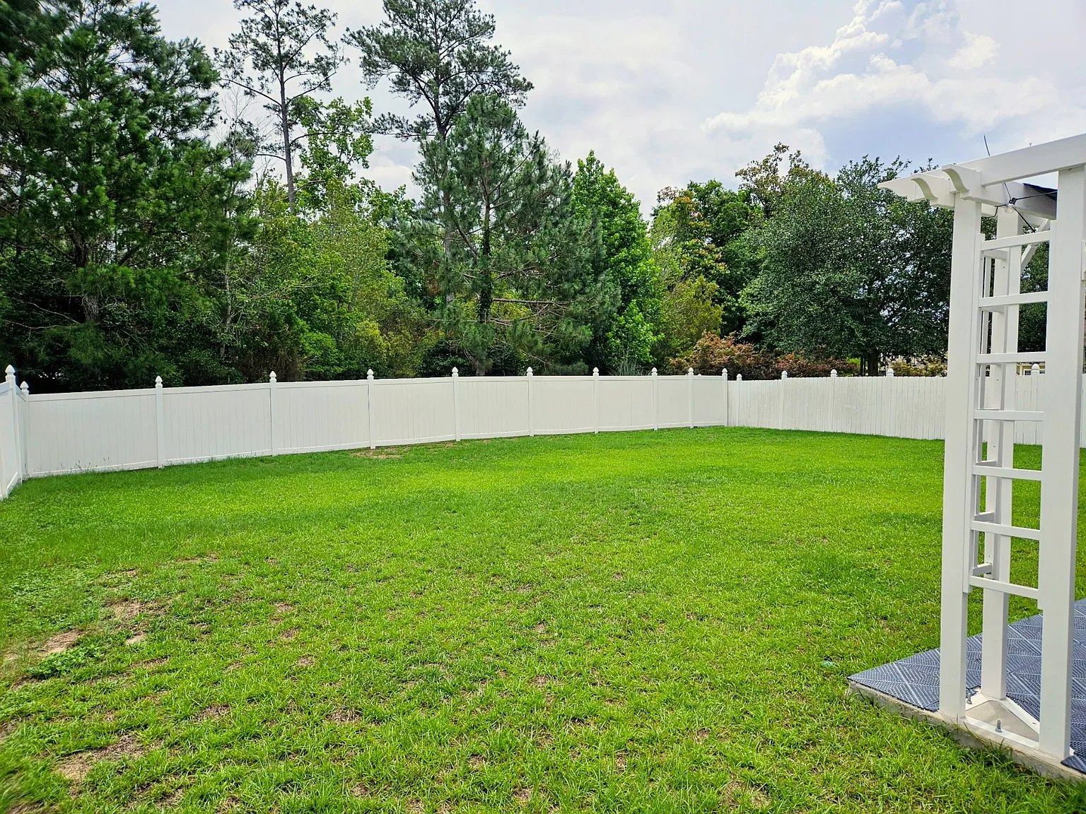 4 bed, 2.5 bath, 1840 sqft, $2,750 — Photo 4