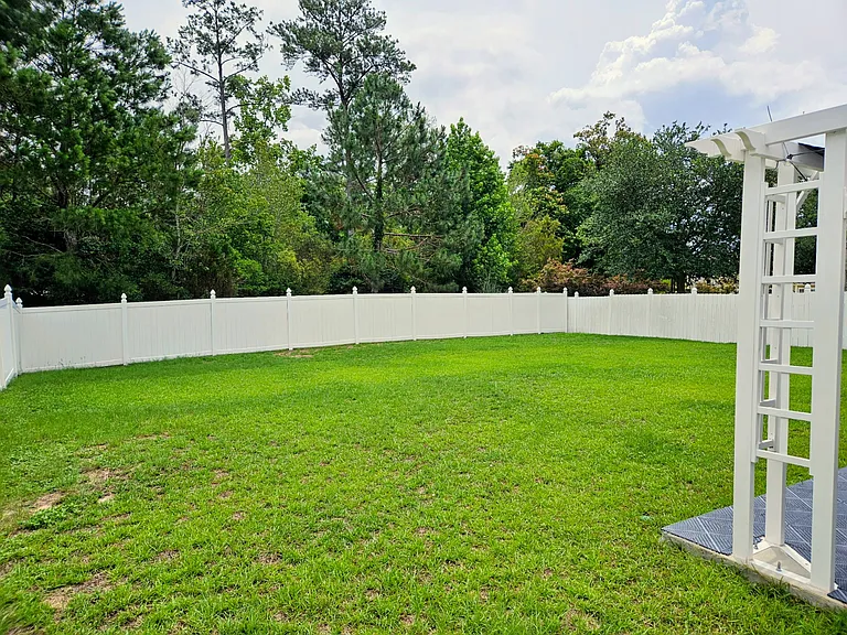 8 Cross Gate Ct — Photo 4