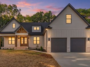 1020 The Gates Dr, Decatur, TN 37322