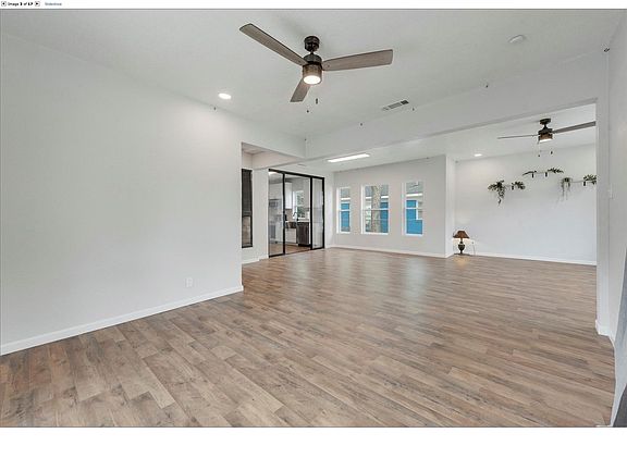 2nd image of 403 S Marlborough Ave