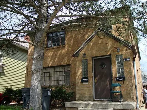 2114 Wyndhurst Rd, Toledo, OH 43607