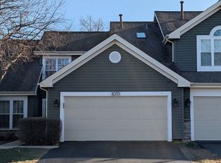 1070 Rockport Dr, Carol Stream, IL 60188