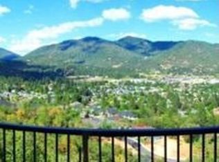 1147 NW Starlite Pl, Grants Pass, OR 97526