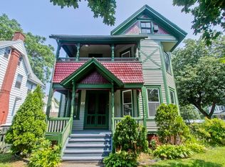 153 Princeton St, Springfield, MA 01109