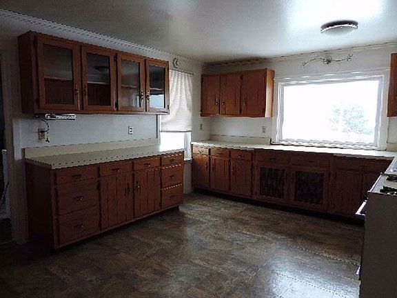 5th image of 14 Lewald Ln
