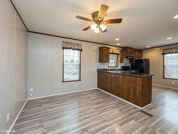 3rd image of 6412 Cardinal Dr